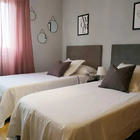 Apartment La Casa De Kiko. *